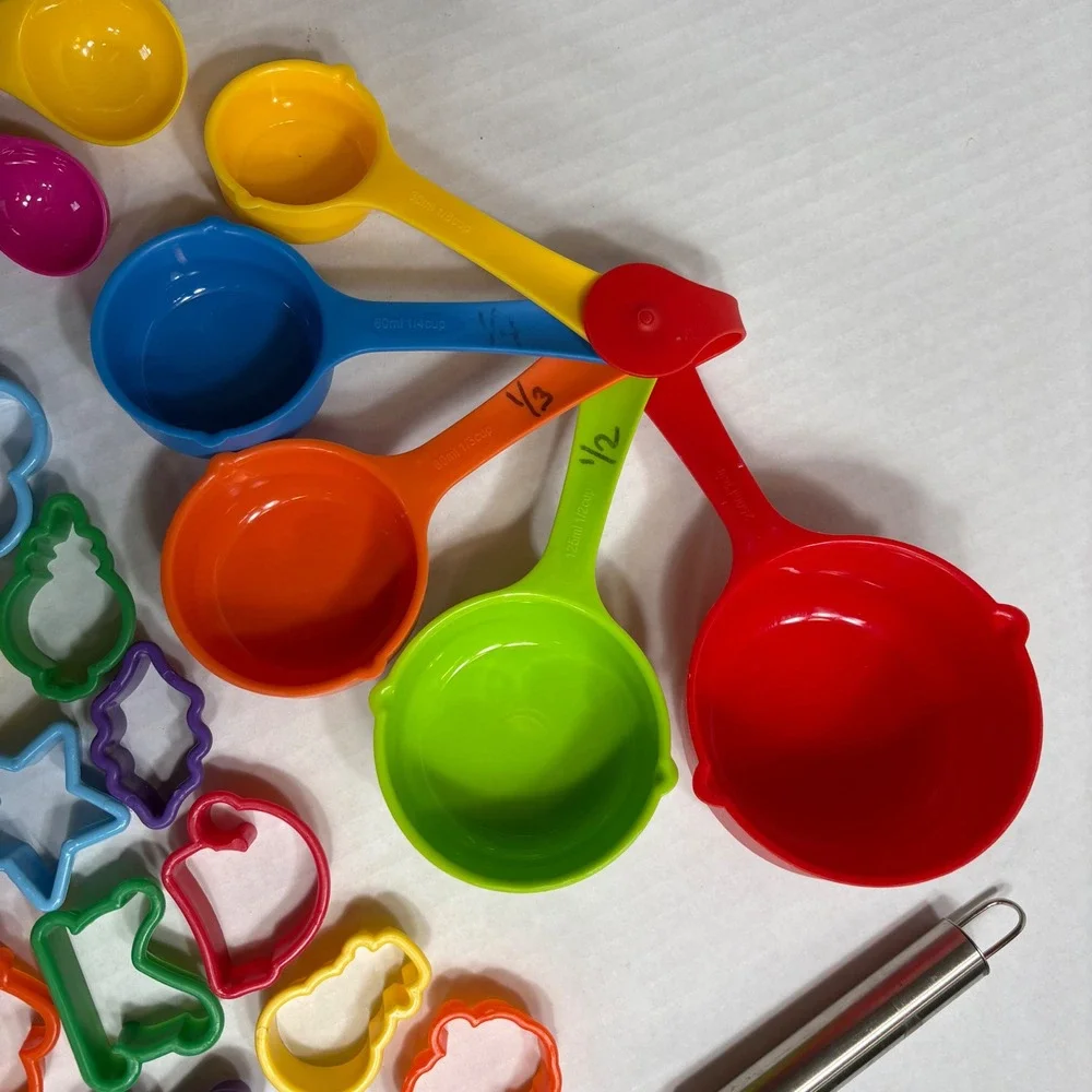 Baking Essentials Set 30pc 